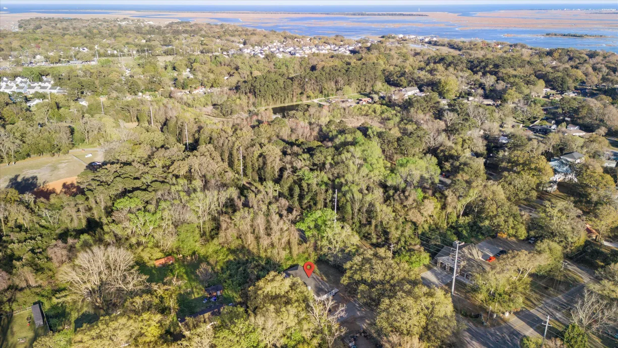 Charleston, SC Real Estate | View 1174 Fort Johnson Road | Listing