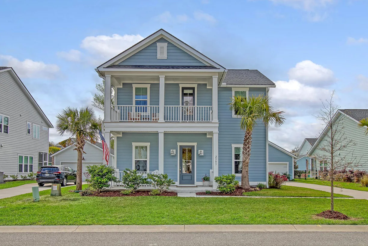 Charleston, SC Real Estate | View 2383 Lenwick Hall Lane | 4 Beds, 2 Baths