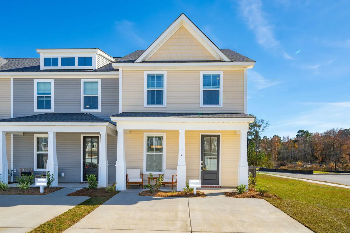 Charlotte Real Estate | View 824 Alma Square Drive | Listing