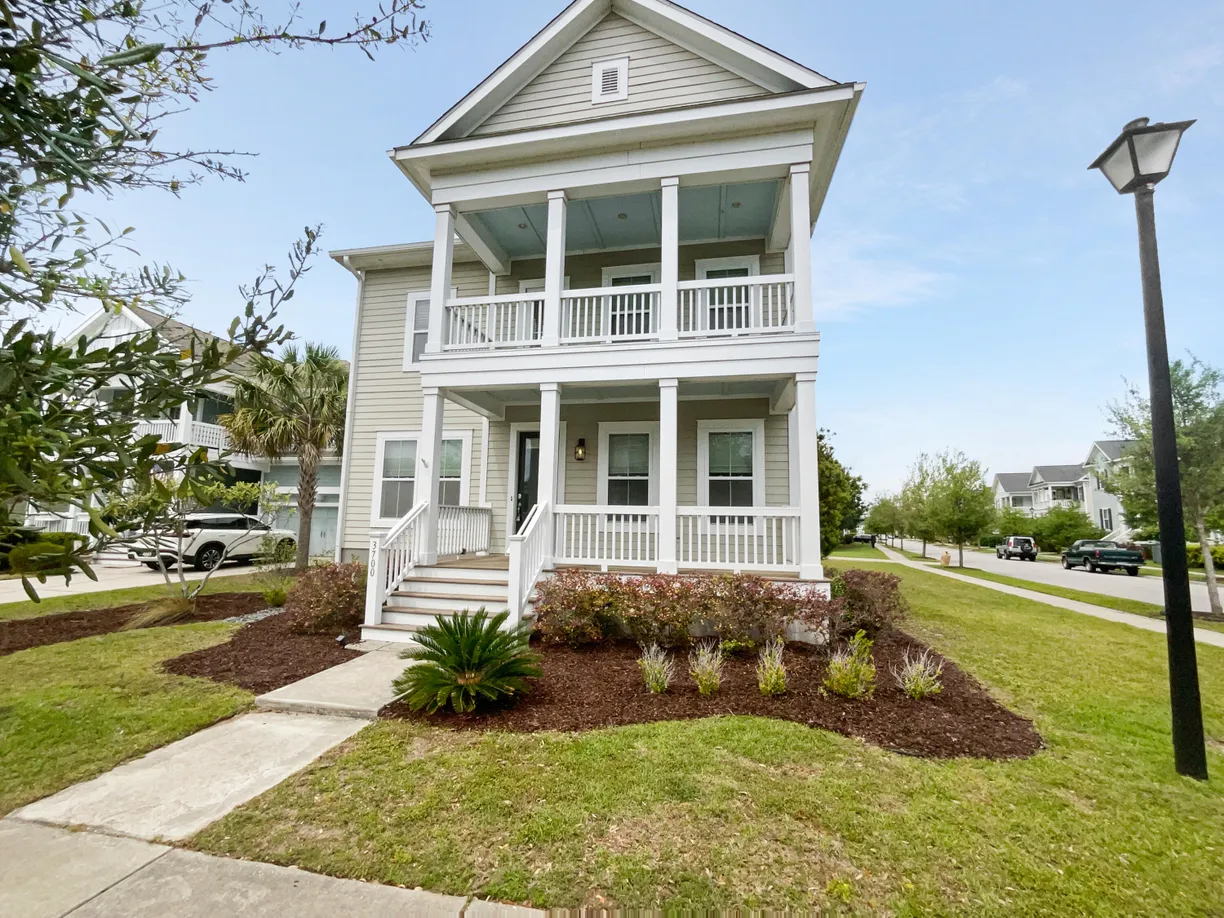 Charleston, SC Real Estate | View 3700 Maidstone Drive | 4 Beds, 2 Baths