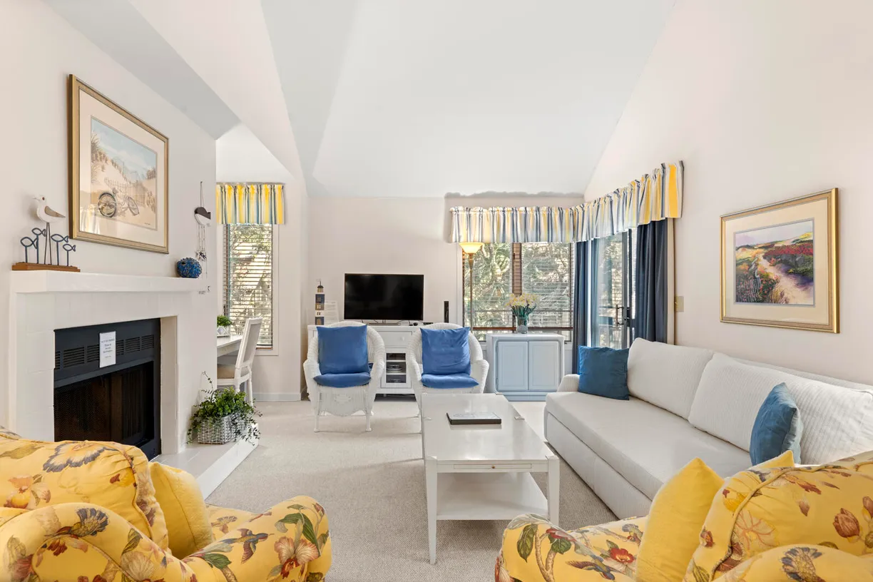 Charleston, SC Real Estate | View 4338 Sea Forest Drive | 1 Bed, 1 Bath