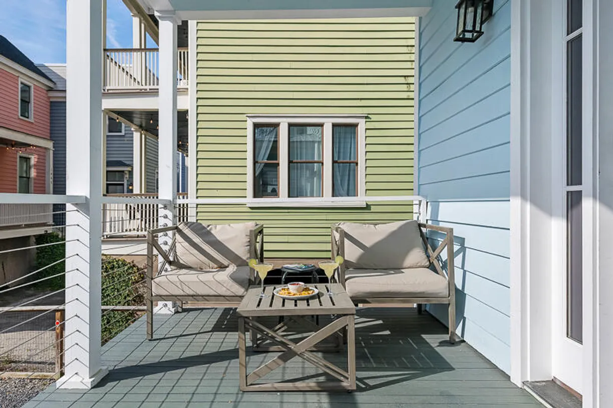 Charleston, SC Real Estate | View 162 Spring Street, D | Listing