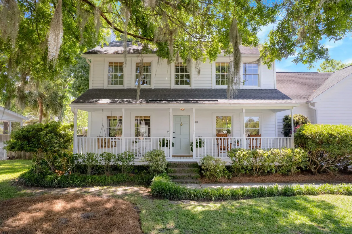 Charleston, SC Real Estate | View 99 Shadowmoss Parkway | 4 Beds, 3 Baths