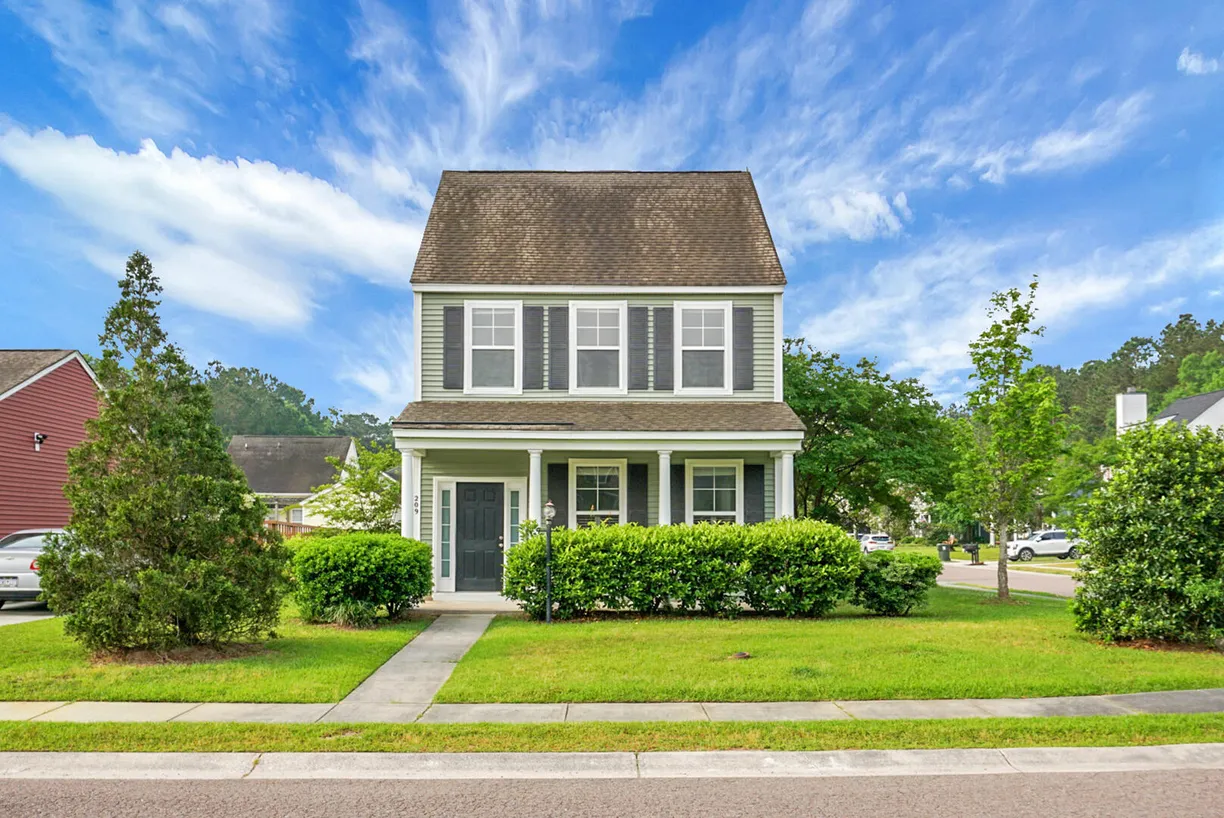 Charlotte Real Estate | View 209 Killarney Trail | Listing