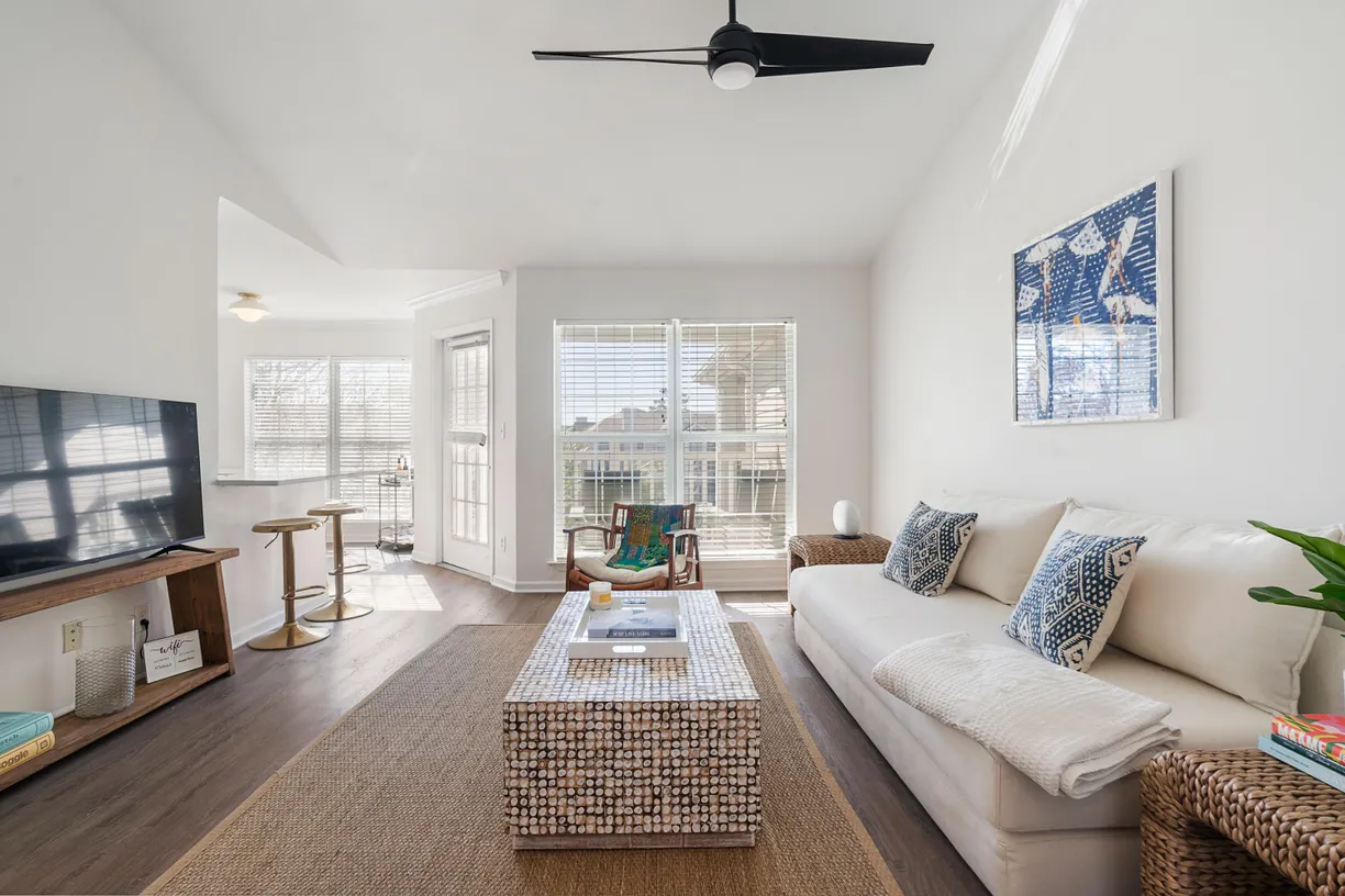 Charleston, SC Real Estate | View 700 Daniel Ellis Drive, 5303 | 1 Bed, 1 Bath