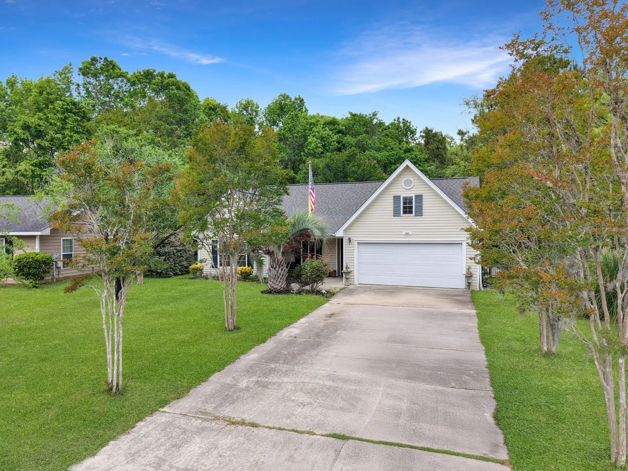 Charleston, SC Real Estate | View 1061 Reverend Joseph Heyward Road | 3 Beds, 2 Baths