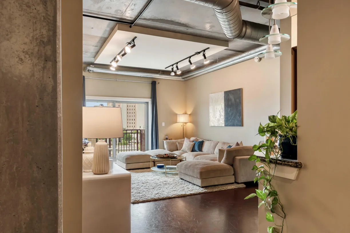 Charleston, SC Real Estate | View 150 Bee Street, 507 | Listing