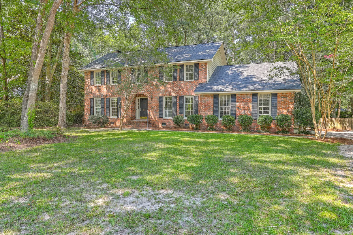 109 Squire Court Summerville SC 29485 Property for sale