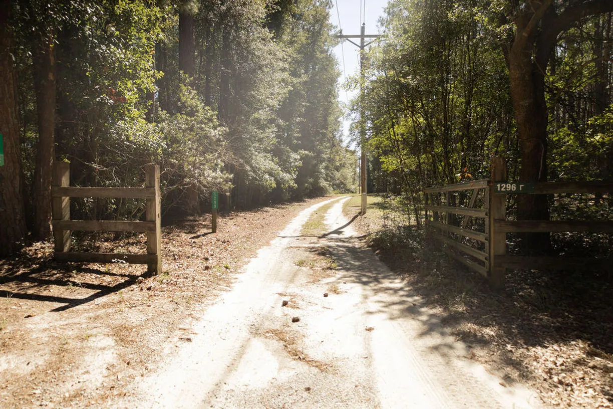 1298 Barracada Road, Walterboro, SC 29488 Property for sale