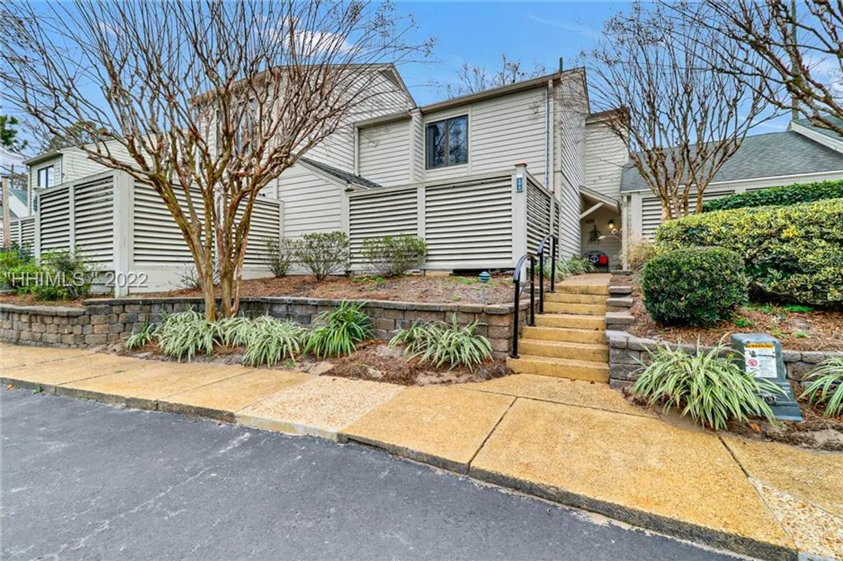 Charleston, SC Real Estate | View 68 Plantation Drive, 199 | 3 Beds, 3 Baths