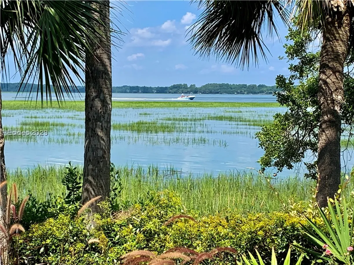 Charleston, SC Real Estate | View 2 William Hilton Parkway, 305 | 2 Beds, 2 Baths
