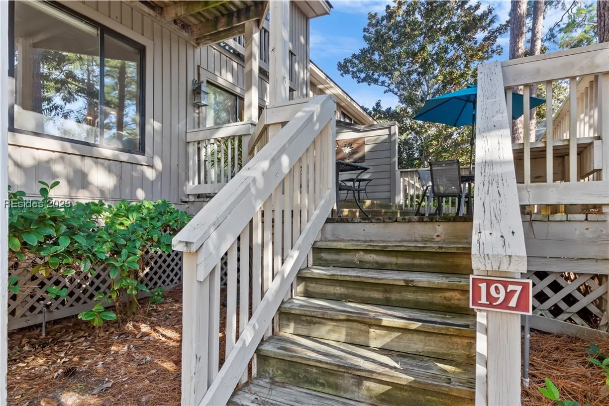 Charleston, SC Real Estate | View 125 Shipyard Drive, 197 | 2 Beds, 2 Baths