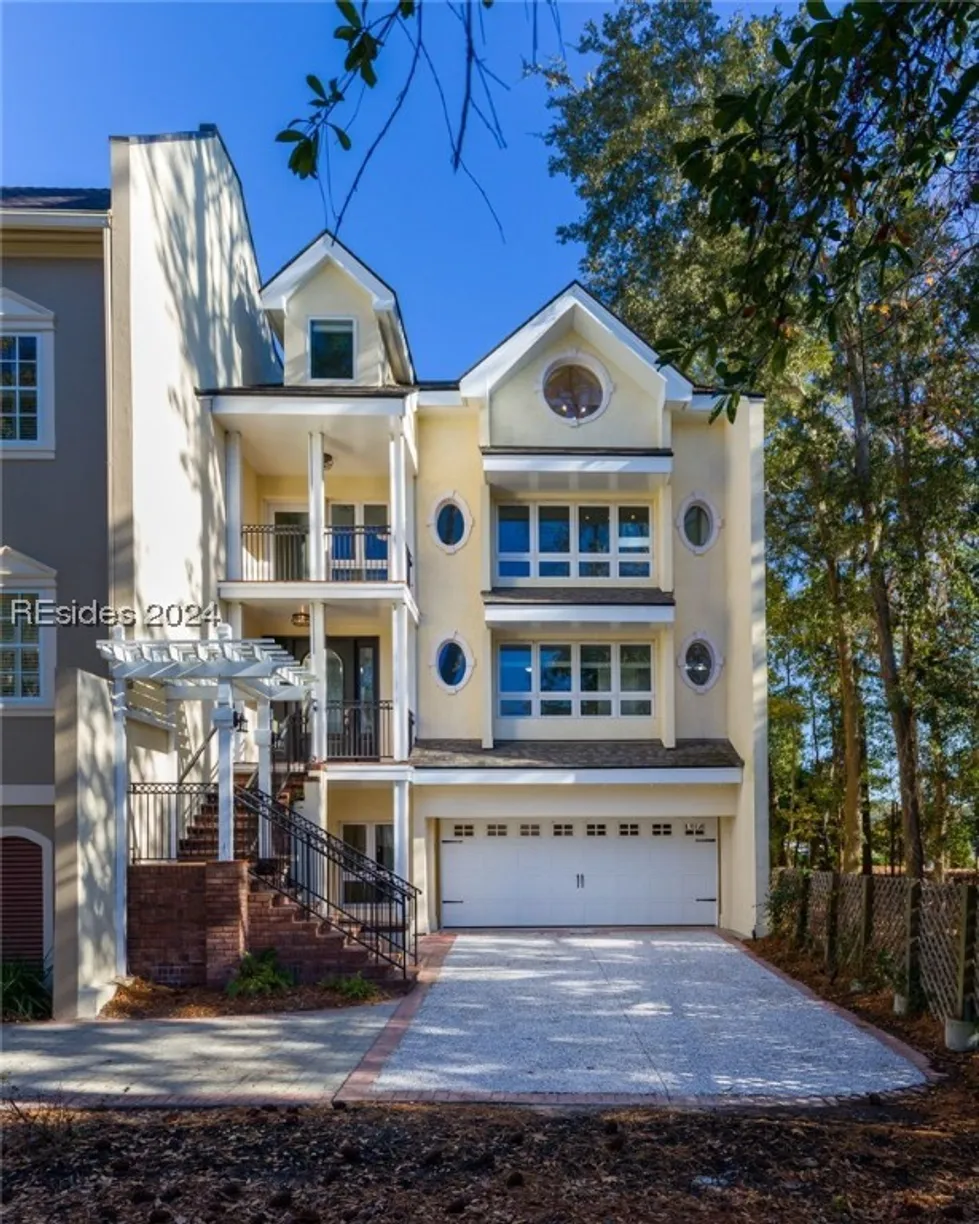 Charleston, SC Real Estate | View 3 Wexford On The Green | 4 Beds, 4 Baths