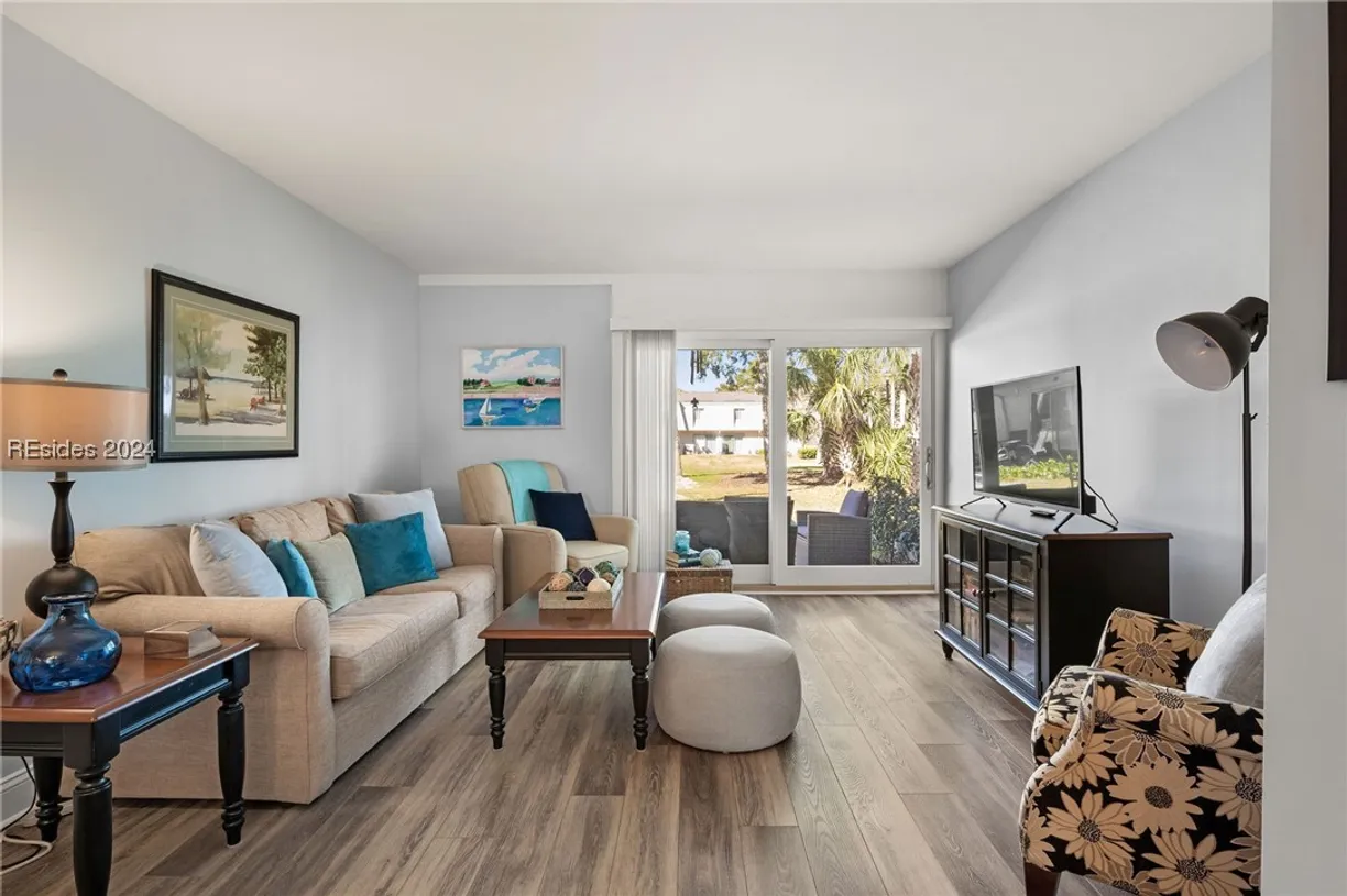 Charleston, SC Real Estate | View 32 forest beach, 3 | 2 Beds, 1 Bath