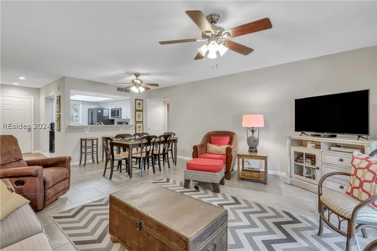 Charleston, SC Real Estate | View 4 Wimbledon Court, 107 | 2 Beds, 2 Baths