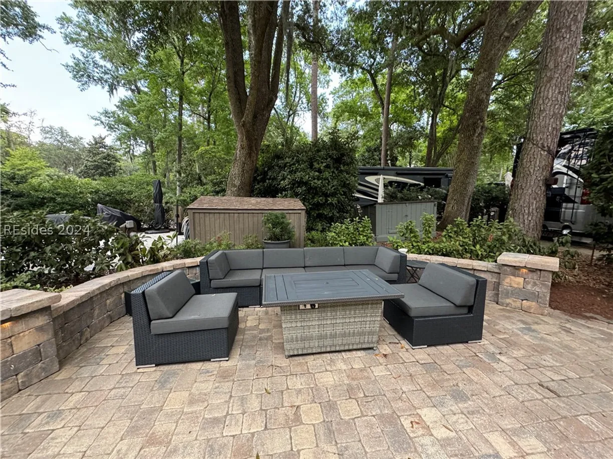 Charleston, SC Real Estate | View 133 Arrow Rd #157, 157 | Listing