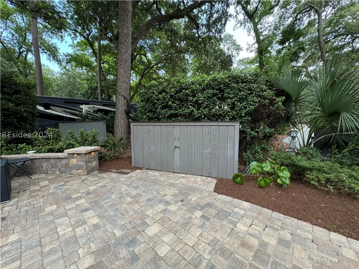 Charleston, SC Real Estate | View 133 Arrow Rd #157, 157 | Listing
