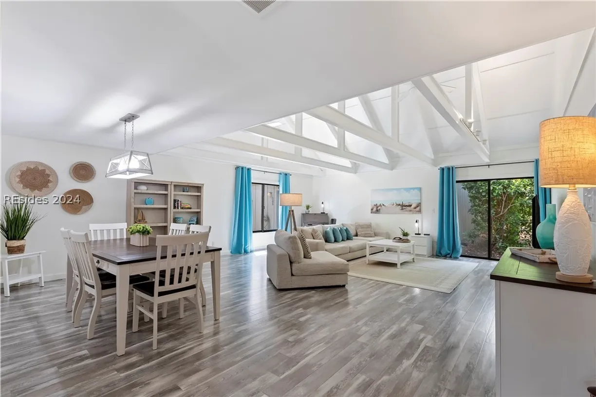 Charleston, SC Real Estate | View 45 Queens Folly Road, 503 | 2 Beds, 2 Baths