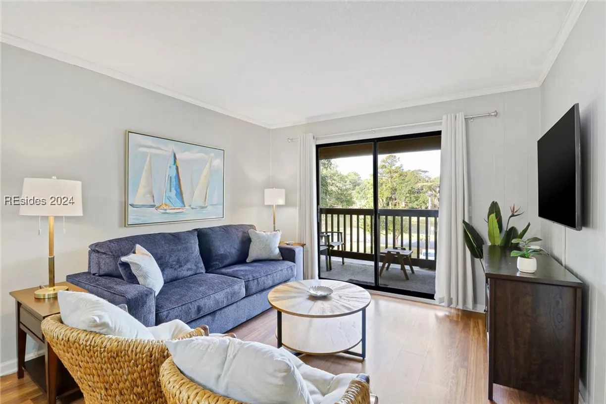 Charleston, SC Real Estate | View 40 Folly Field Road, G15 | 2 Beds, 2 Baths