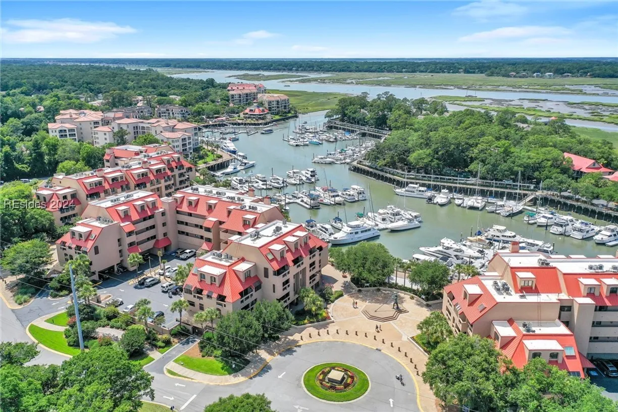 Charleston, SC Real Estate | View 17 Harbourside Lane, 7119 | 1 Bed, 1 Bath