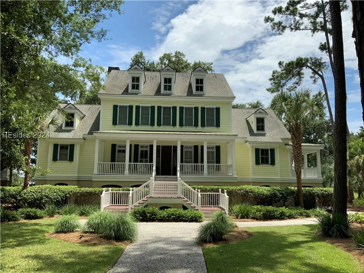 Charleston, SC Real Estate | View 6 Sea Island Lane | 5 Beds, 4 Baths