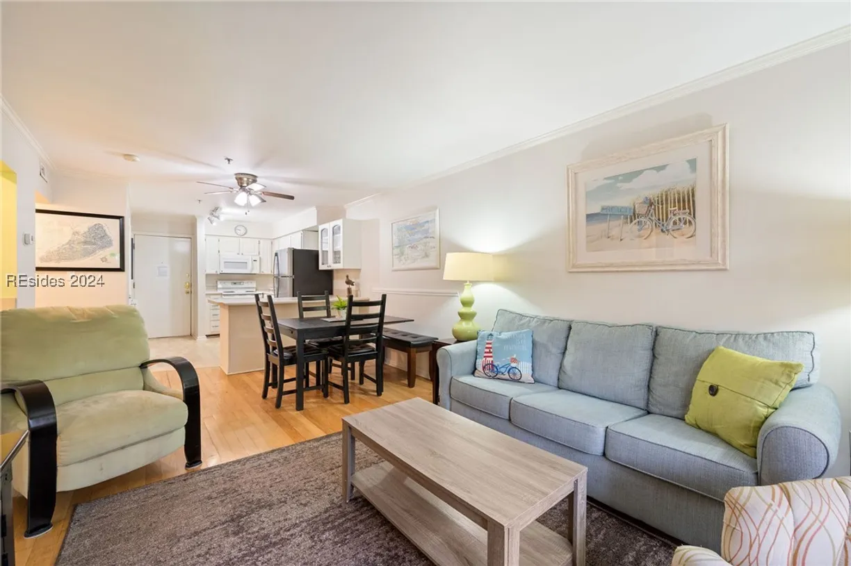 Charleston, SC Real Estate | View 45 Folly Field Road, 1A | 2 Beds, 2 Baths
