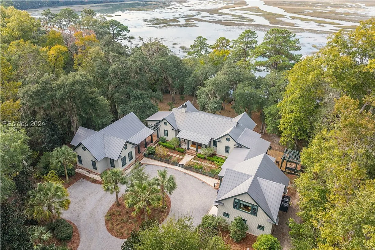 Charleston, SC Real Estate | View 110 Spring Island Drive | 5 Beds, 5 Baths