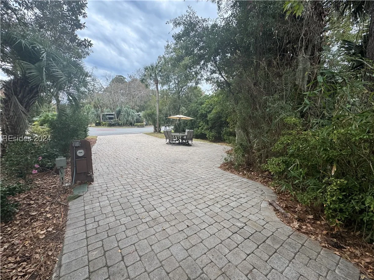Charleston, SC Real Estate | View 133 Arrow Rd #312, 312 | Listing