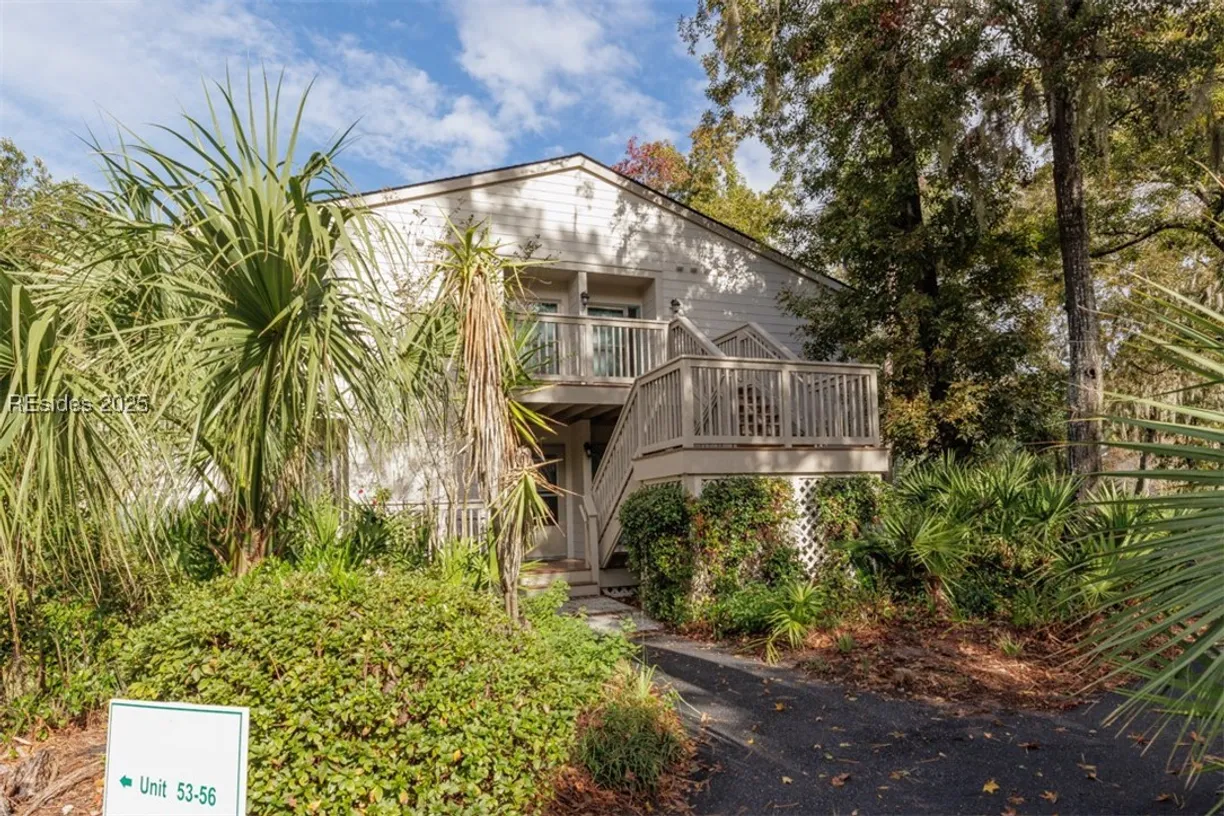 Charleston, SC Real Estate | View 125 Cordillo Parkway, 53 | 2 Beds, 1 Bath