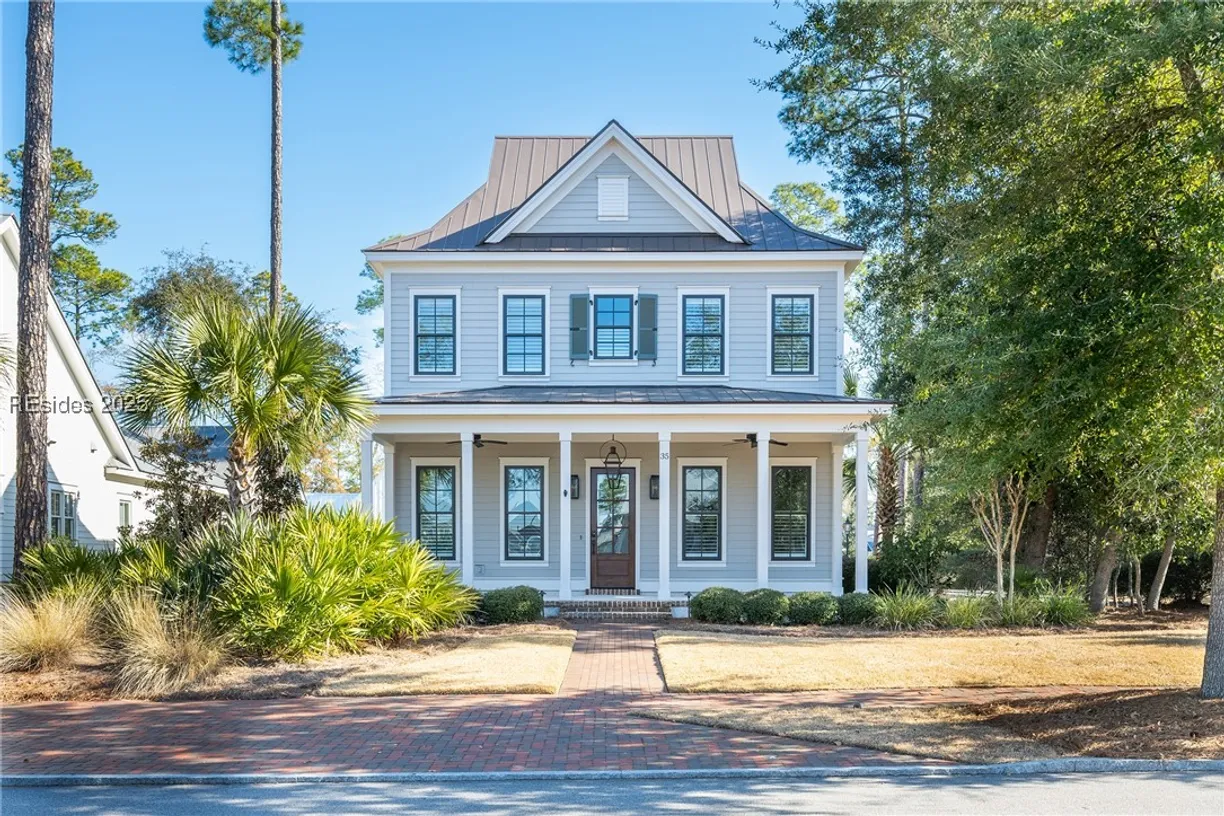Charleston, SC Real Estate | View 35 Remington Road | 4 Beds, 4 Baths