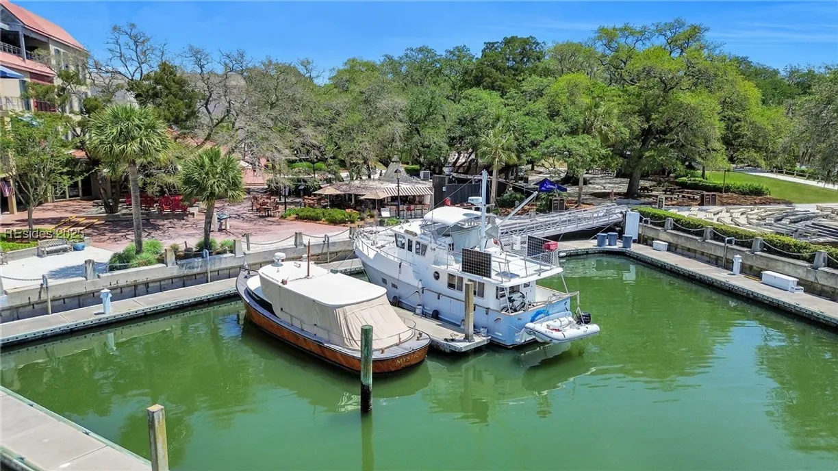 Charleston, SC Real Estate | View 13 Harbour Town Yacht Basin | Listing