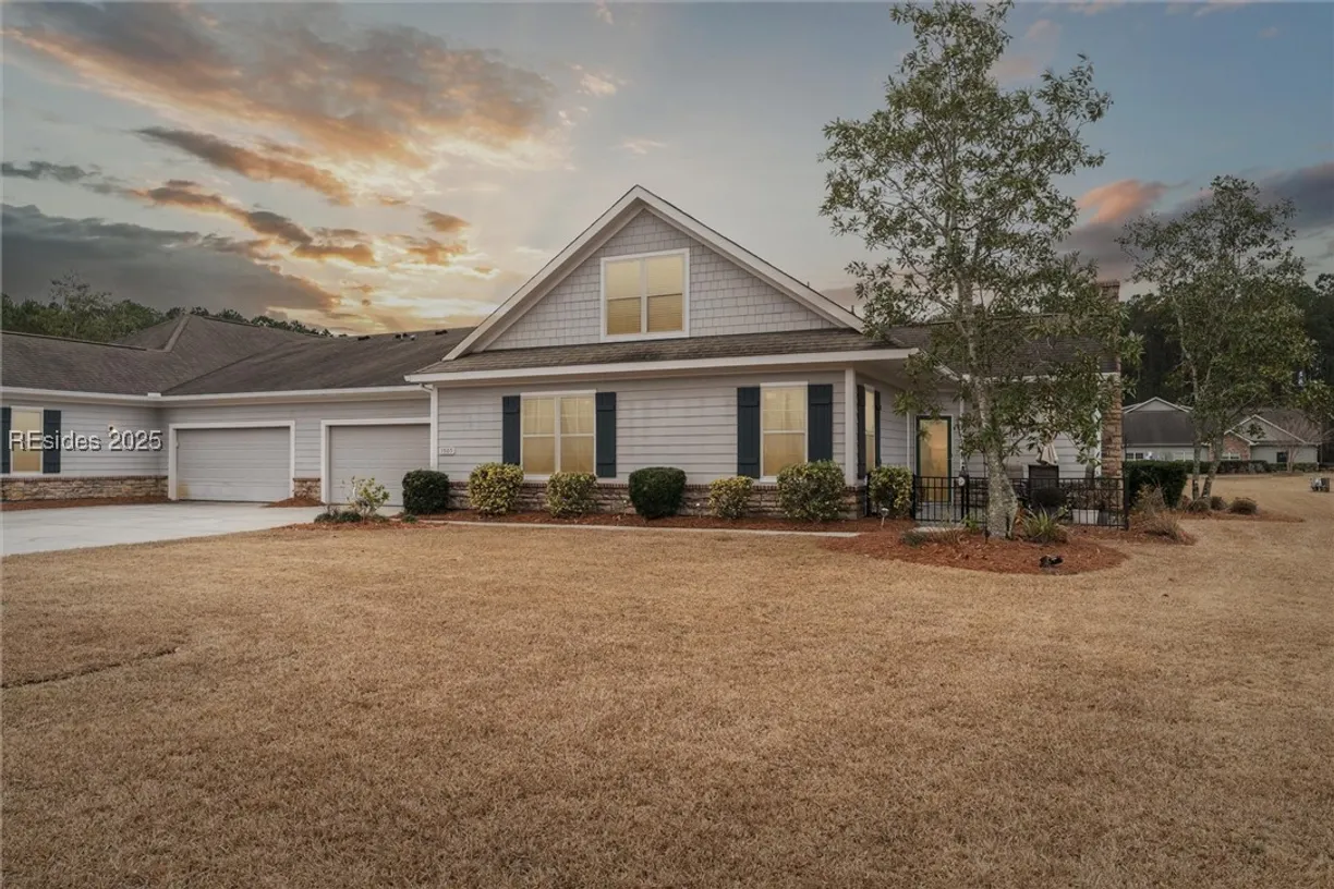 Savannah Real Estate | View Abbey Glen Way, 1505 | 3 Beds, 3 Baths