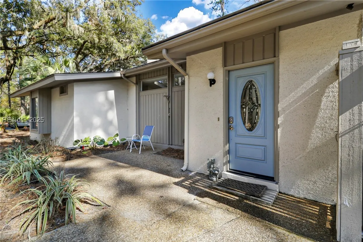 Charleston, SC Real Estate | View 35 Lawton Drive, 111 | 3 Beds, 3 Baths