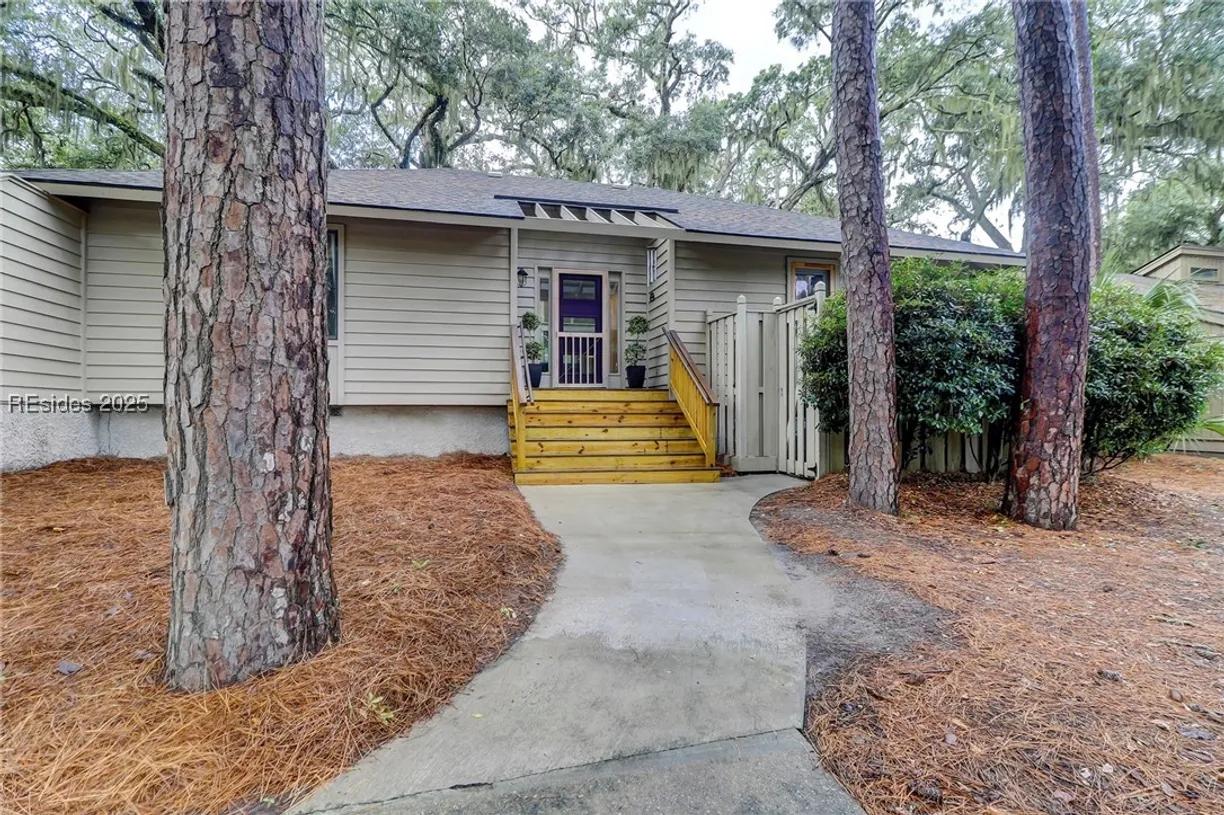 Charleston, SC Real Estate | View 69 Lawton Road | 3 Beds, 2 Baths