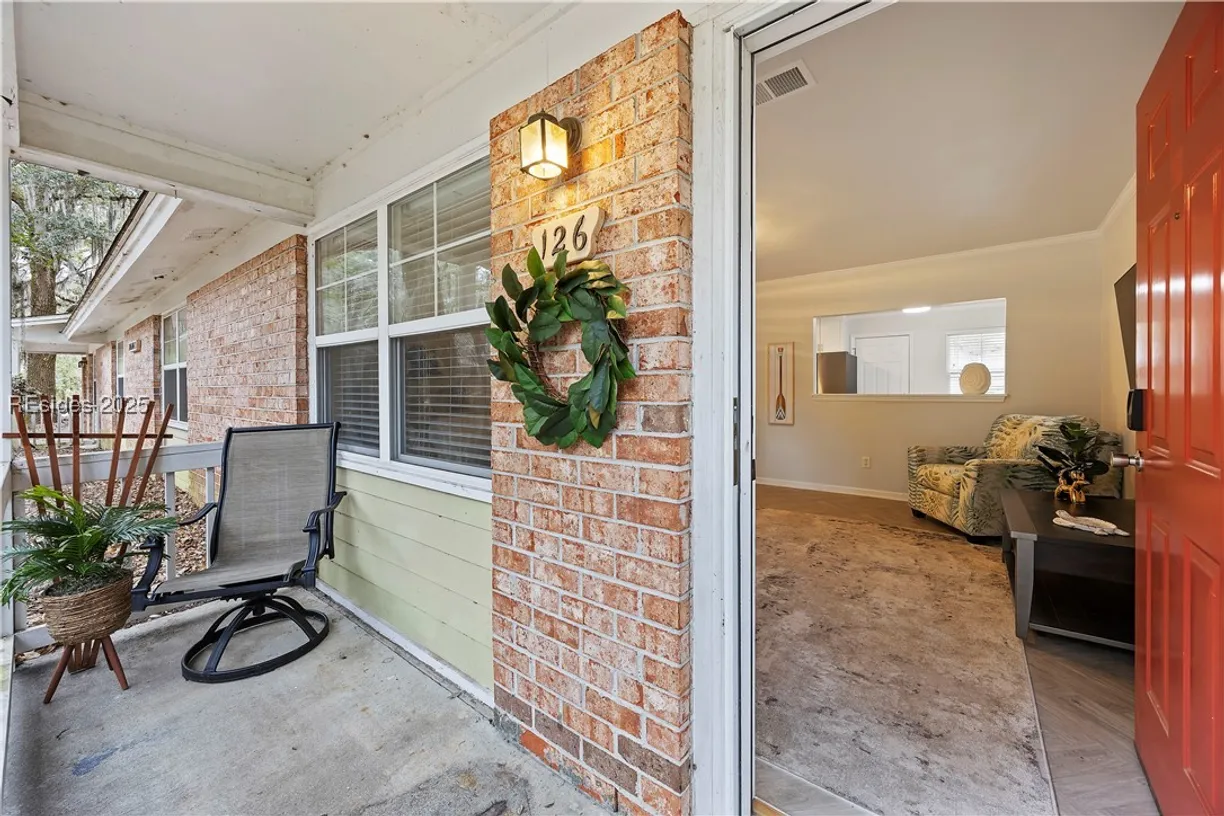 Charleston, SC Real Estate | View 1 Taft Street, 126 | 2 Beds, 1 Bath