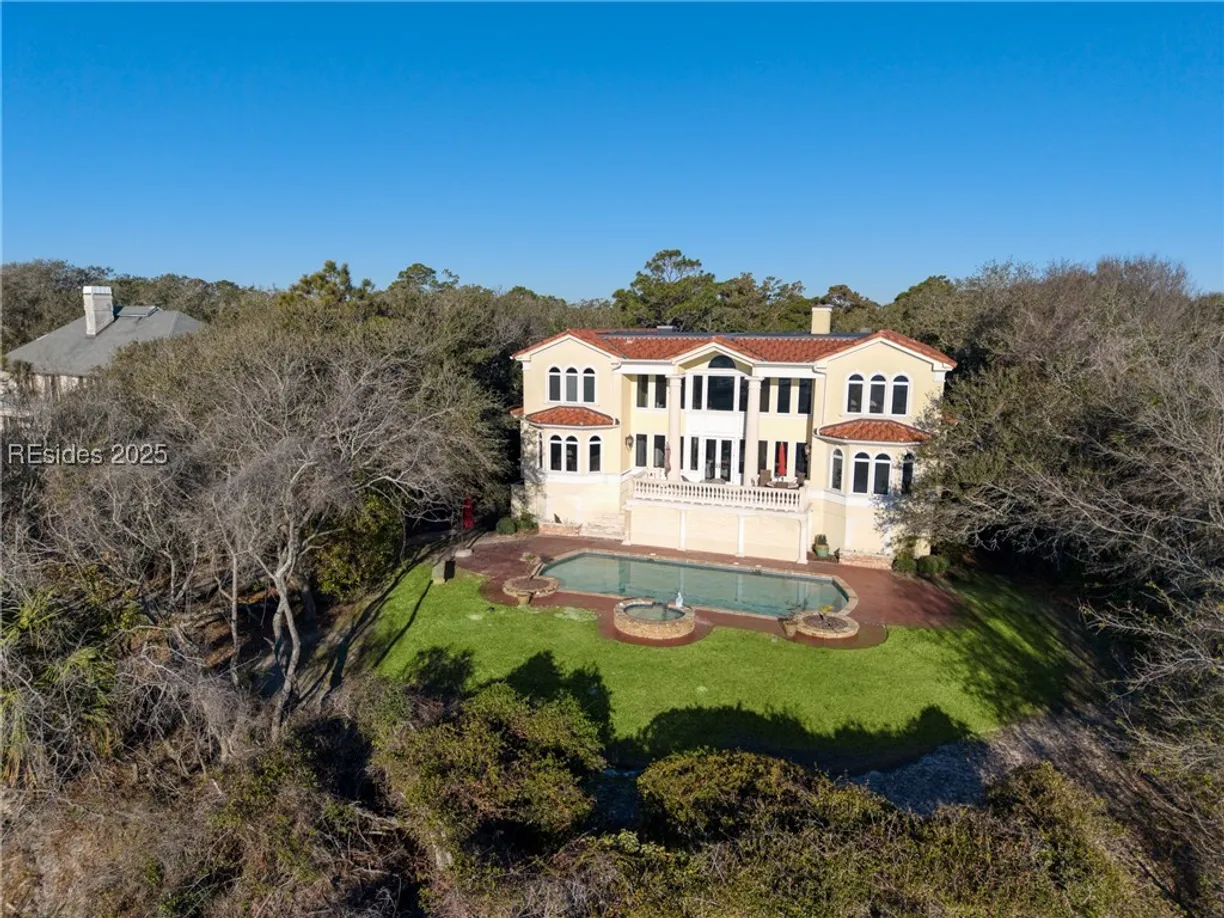 Charleston, SC Real Estate | View 28 Planters Row | Listing