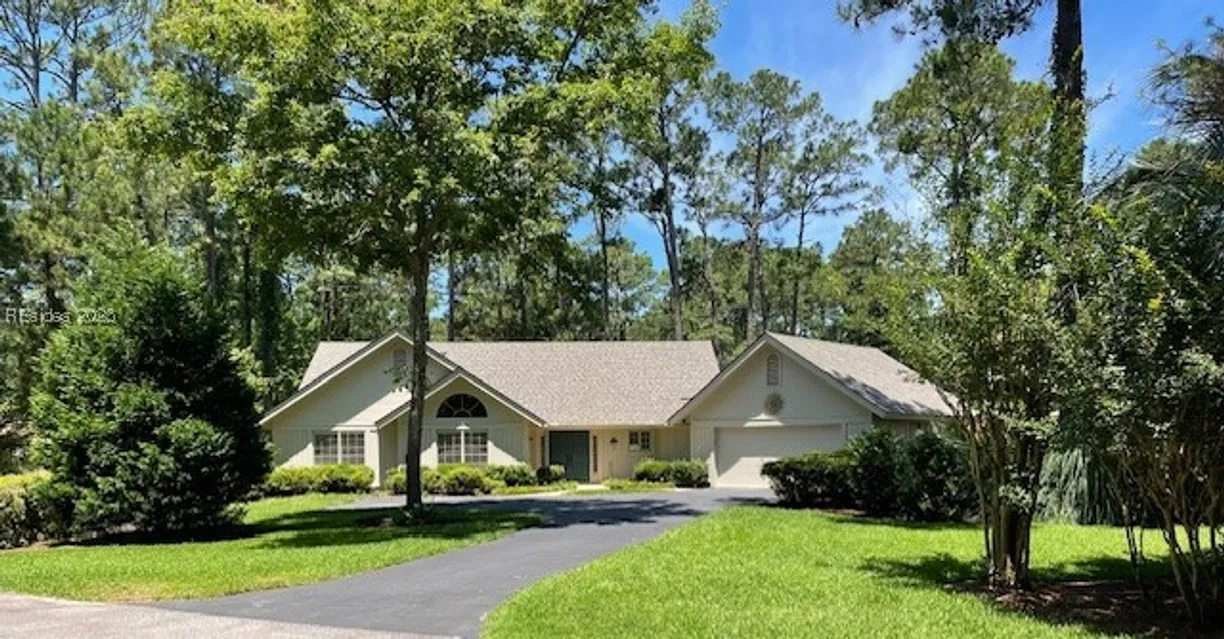 Charleston, SC Real Estate | View 18 Honey Locust Circle | 3 Beds, 2 Baths