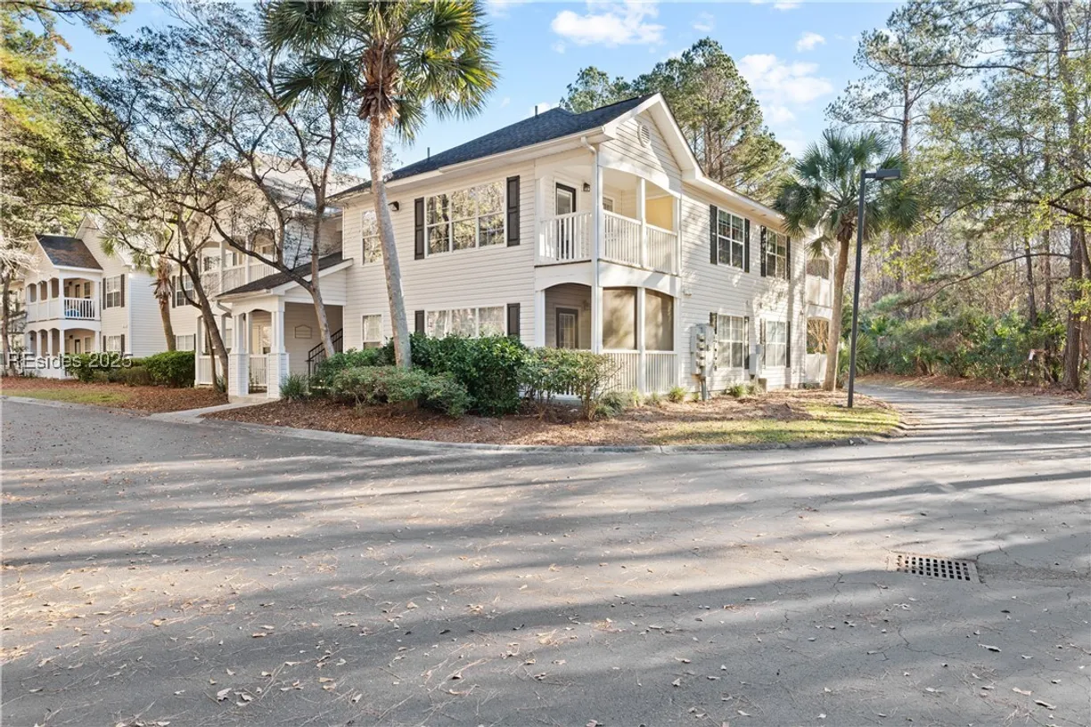 Charleston, SC Real Estate | View 50 Pebble Beach Cove, G210 | 1 Bed, 1 Bath