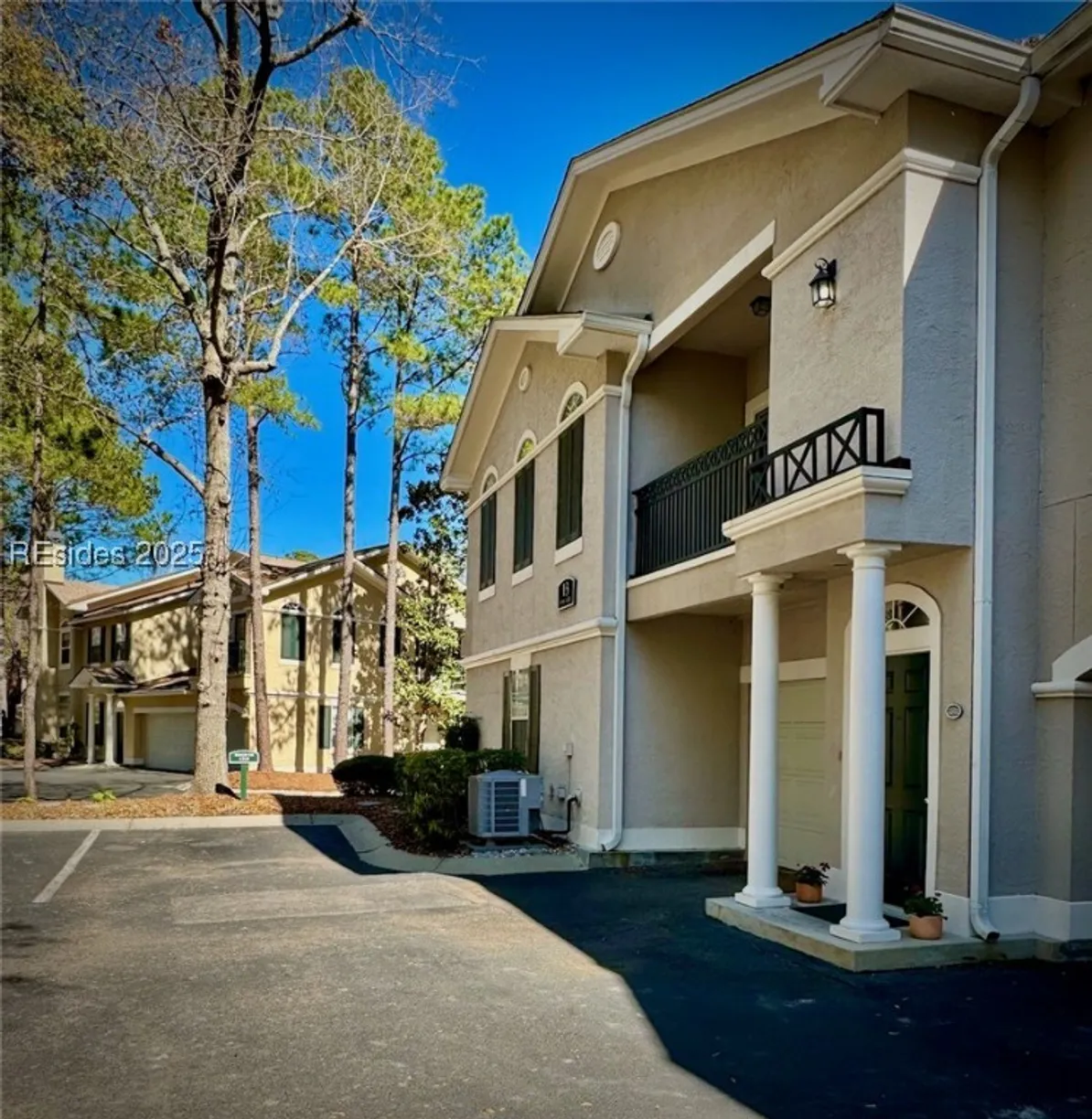 Charleston, SC Real Estate | View 4 Indigo Run Drive, 1310 | 1 Bed, 1 Bath