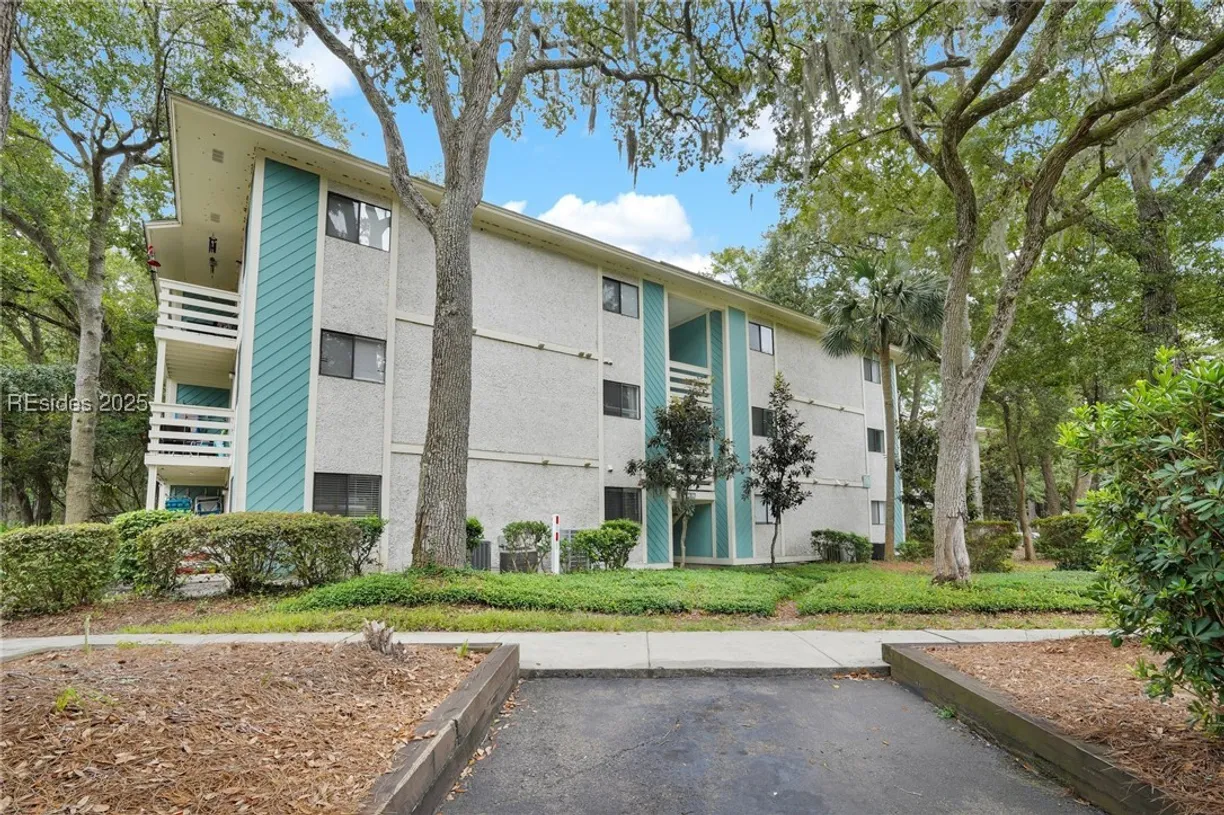 Charleston, SC Real Estate | View 45 Folly Field Road, 16F | 2 Beds, 2 Baths