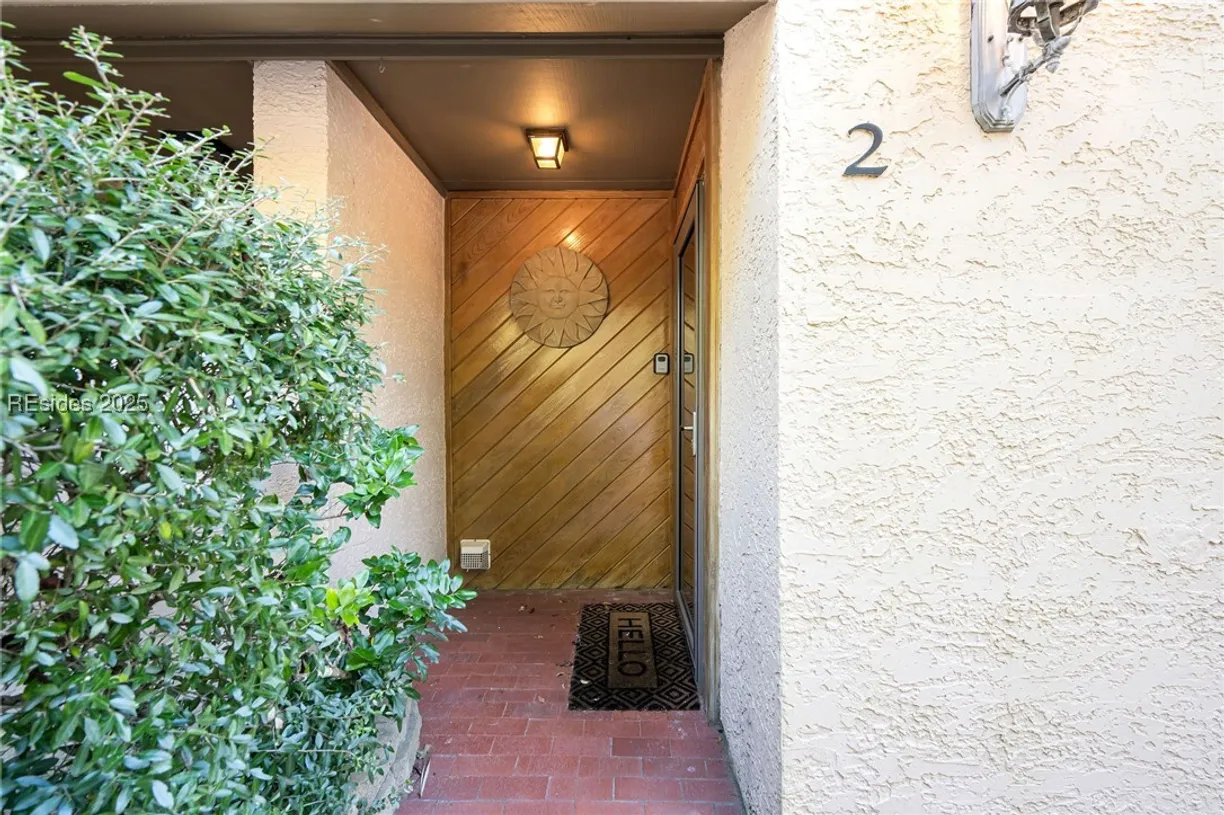 Charleston, SC Real Estate | View 11 Tanglewood Drive, 2 | Listing