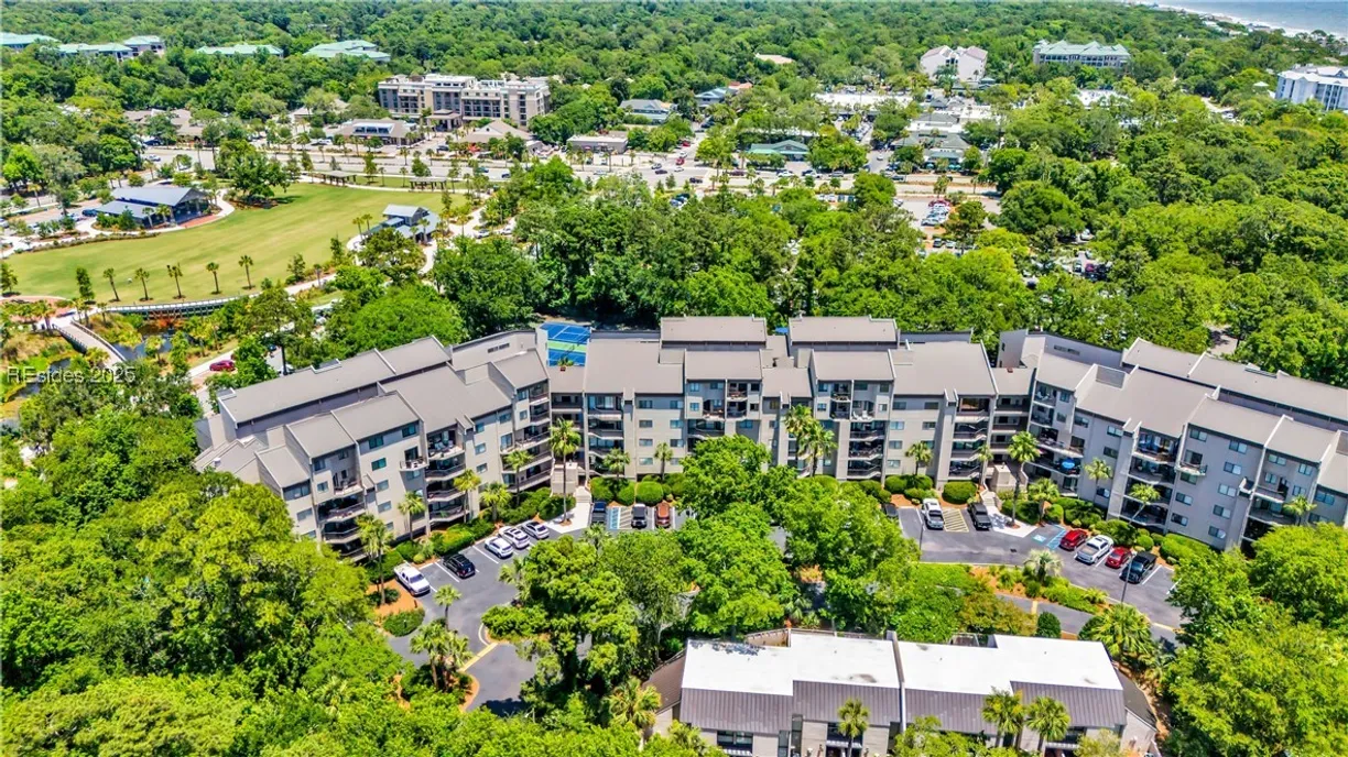Charleston, SC Real Estate | View 10 S Forest Beach Drive, 308 | 1 Bed, 1 Bath