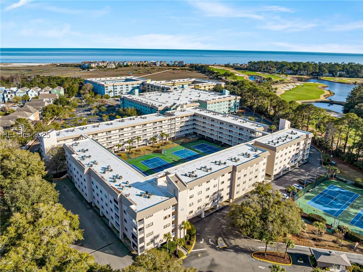 Charleston, SC Real Estate | View 663 William Hilton Parkway, 4423 | 2 Beds, 2 Baths
