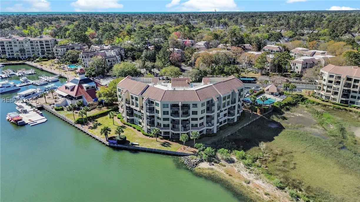 Charleston, SC Real Estate | View 2 Shelter Cove Lane, 201 | 2 Beds, 2 Baths