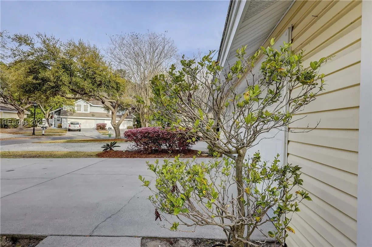 Charleston, SC Real Estate | View 53 Lake Linden Lane, 53 | Listing