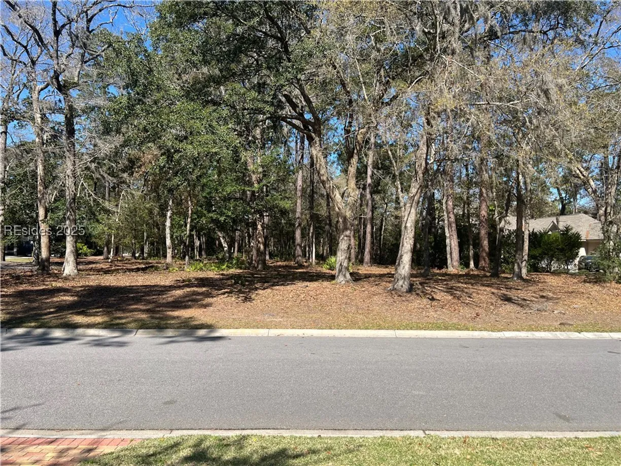 Charleston, SC Real Estate | View 667 Colonial Drive | Listing