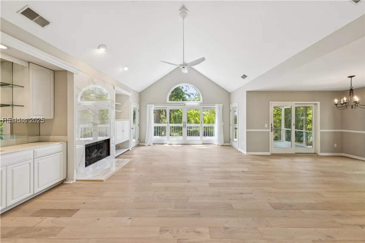 Charleston, SC Real Estate | View 5 Bateau Road | Listing