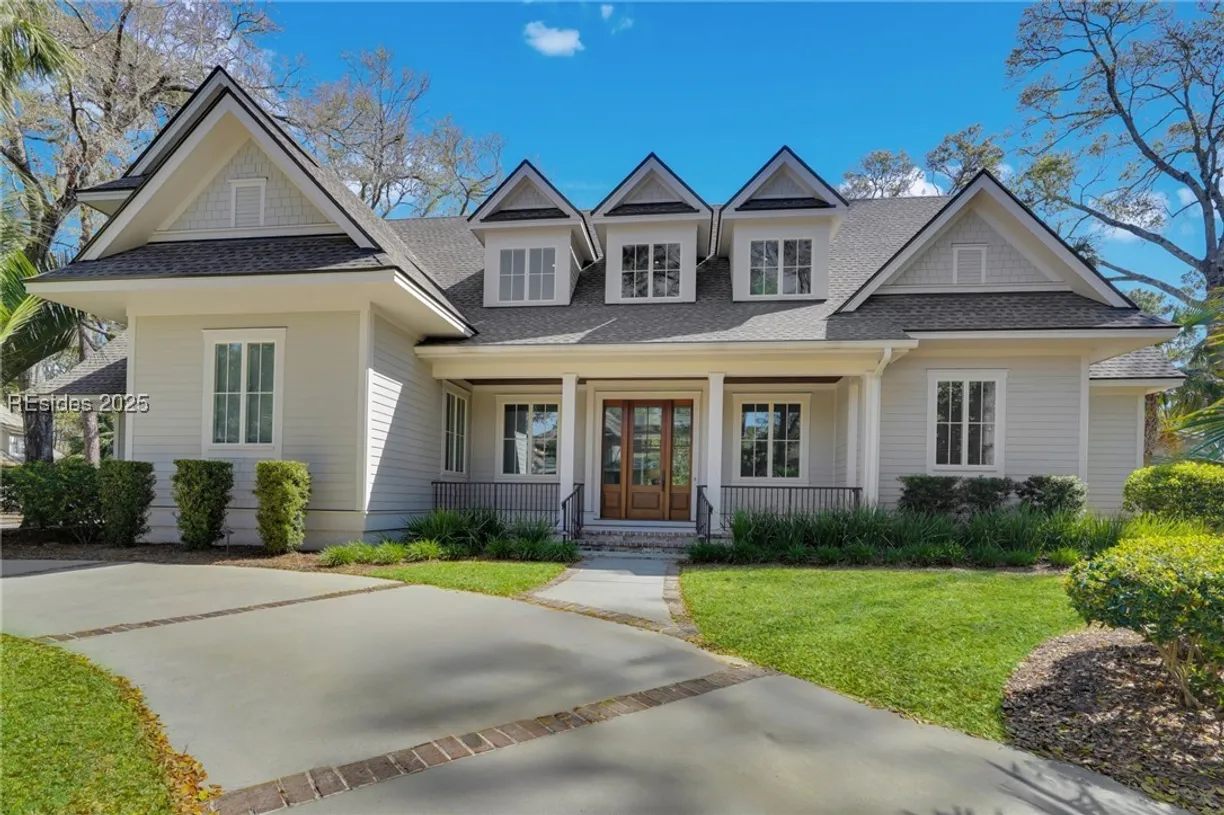 Charleston, SC Real Estate | View 18 Baynard Cove Road | 4 Beds, 4 Baths