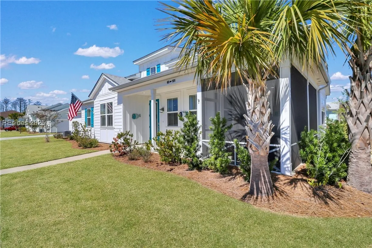 Savannah Real Estate | View 65 Sandbar Lane, 101 | Listing