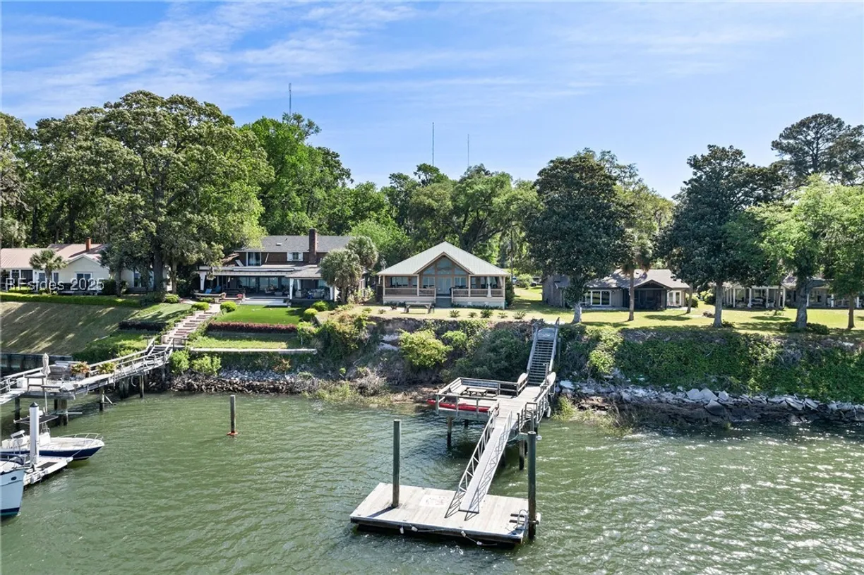 Charleston, SC Real Estate | View 60 Alljoy Road | 3 Beds, 3 Baths